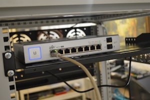 8口POE++接入交换机 BY-S800P